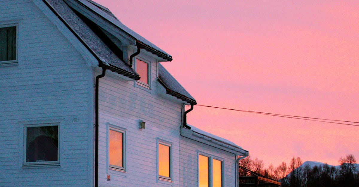 Cost Considerations for Asphalt Roofing in the UK