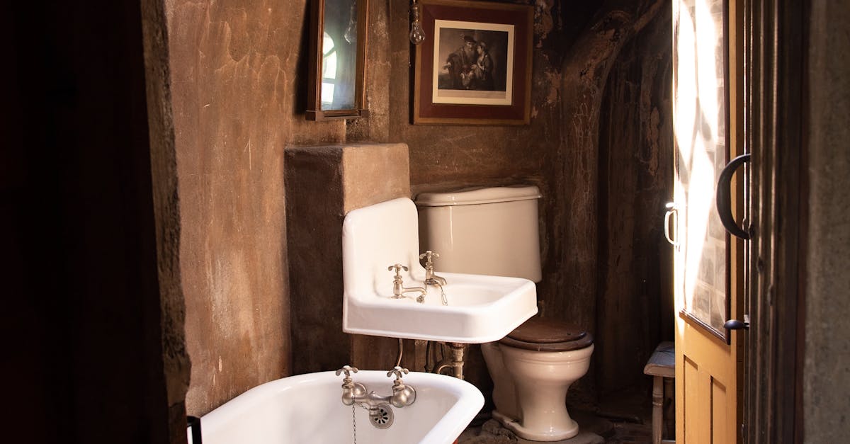 Pros and Cons of EPDM Flat Roofing in the UK